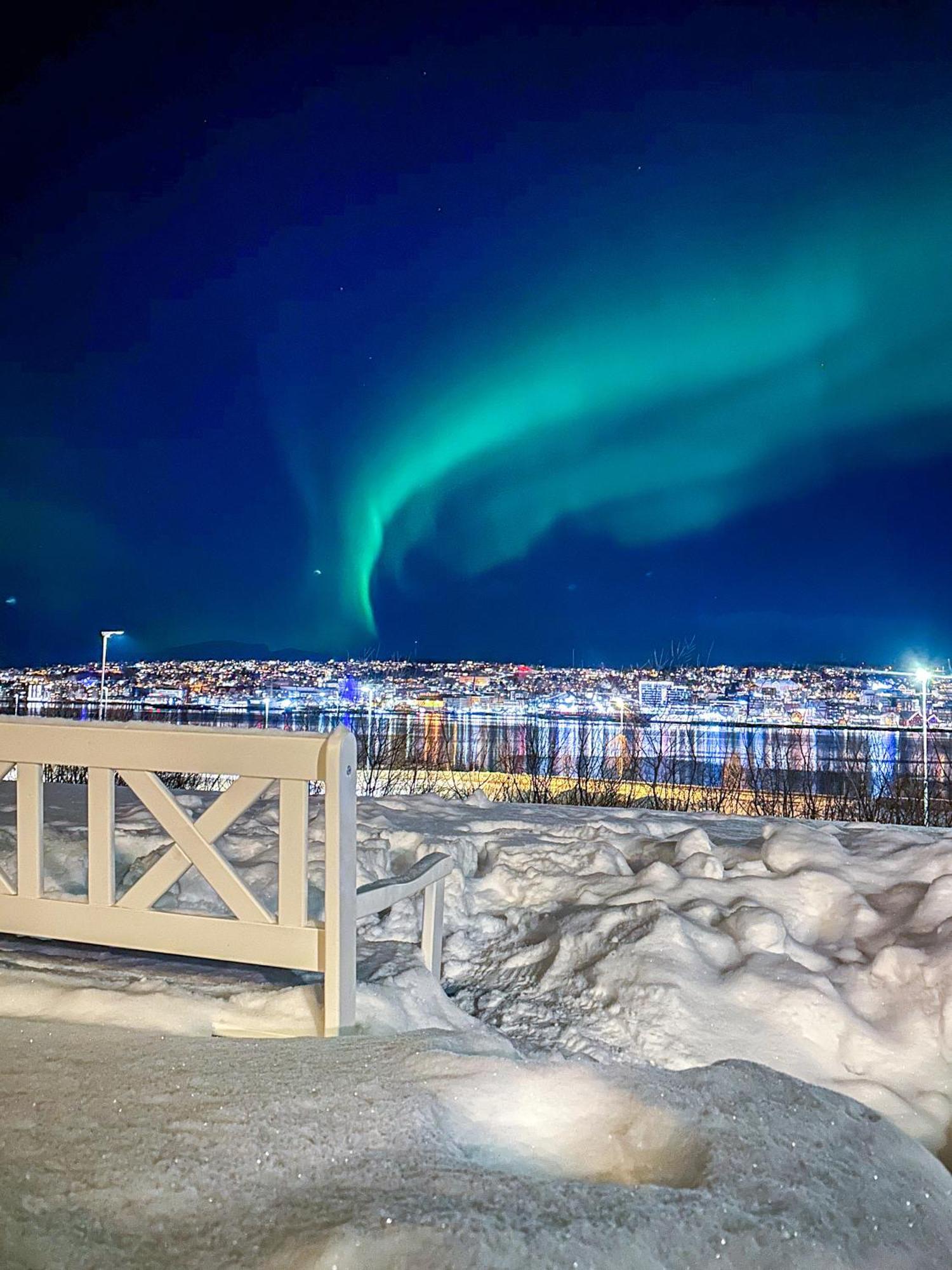 Panorama View - Free Parking - Perfect For Couples Lejlighed Tromsø Eksteriør billede